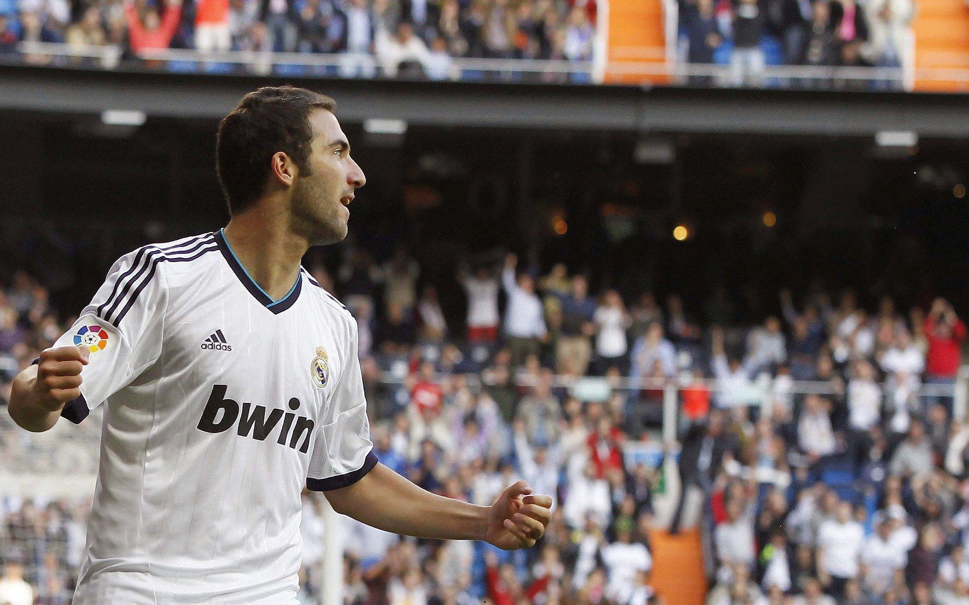 松弛感引领NBA观赛新潮流，我的超季划搭子如何改变篮球体验