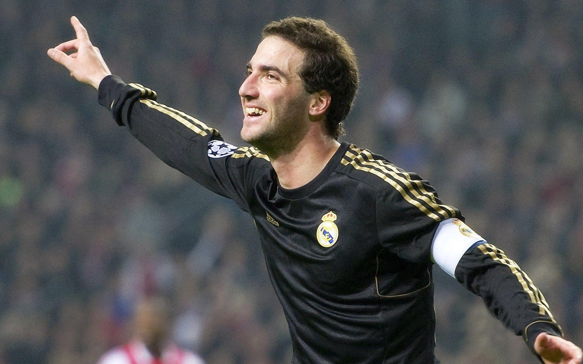 孔帕尼点破枪手进化论，阿森纳几无短板 格纳布里复出在即引德英瞩目